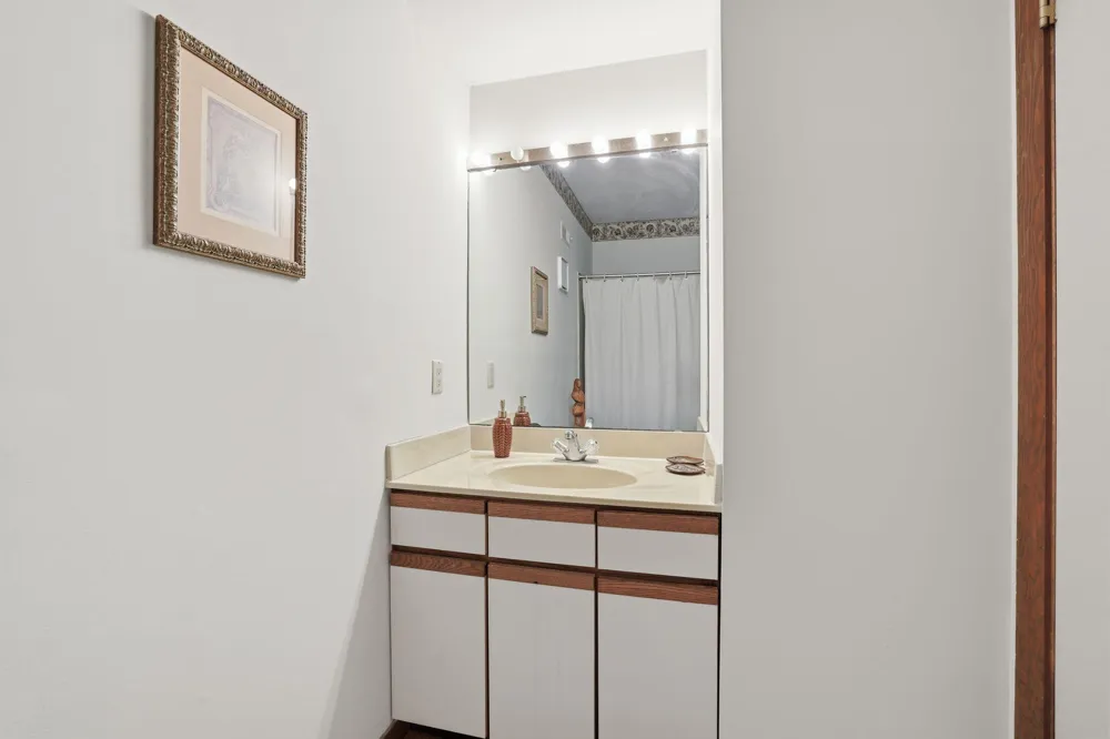 29 Rock Crest Drive Signal Mountain, TN 37377