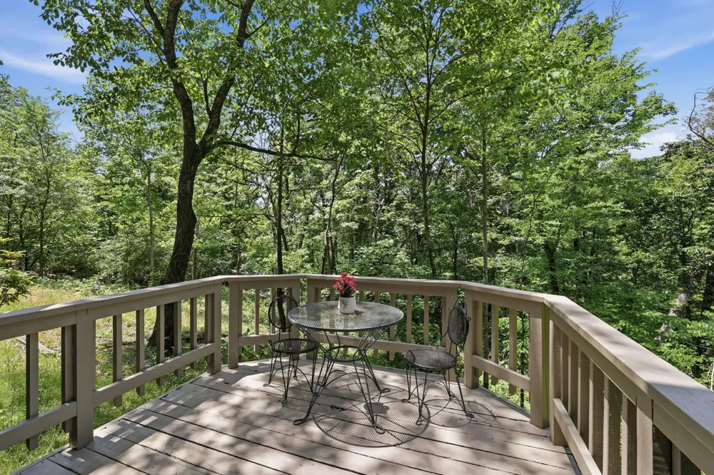 29 Rock Crest Drive Signal Mountain, TN 37377
