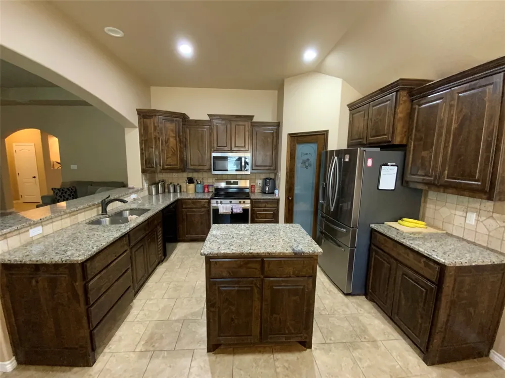 1211 Butterfield Street Bridgeport, TX 76426