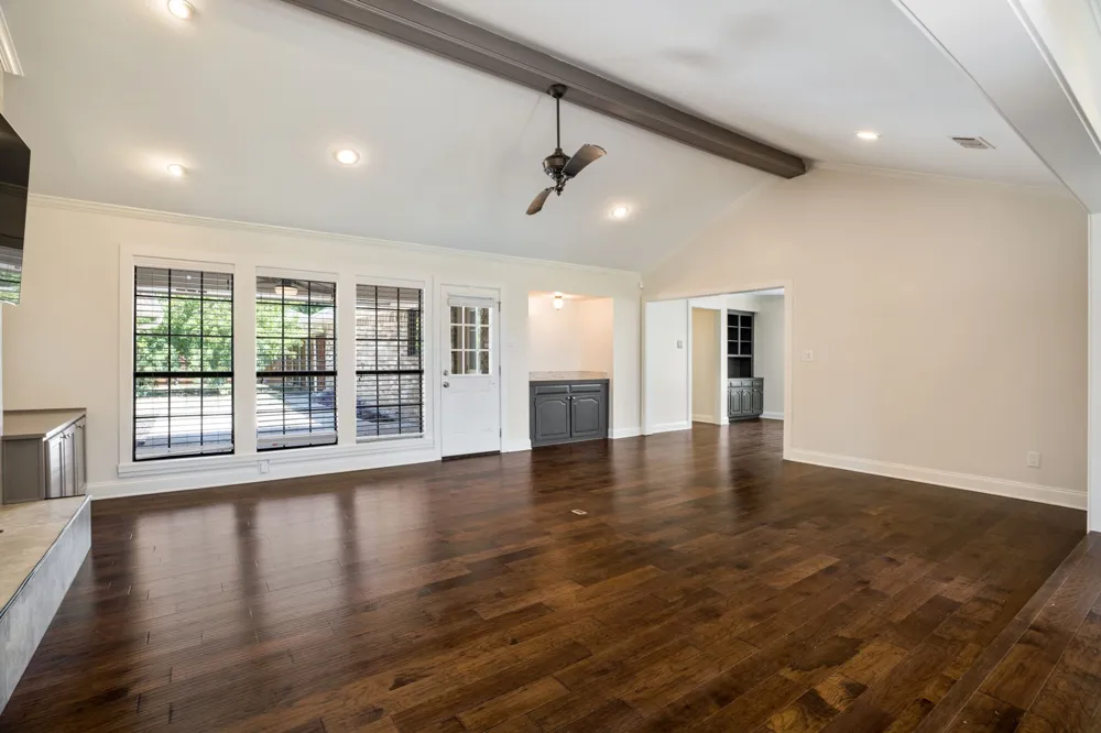 10115 Laingtree Drive Dallas, TX 75243