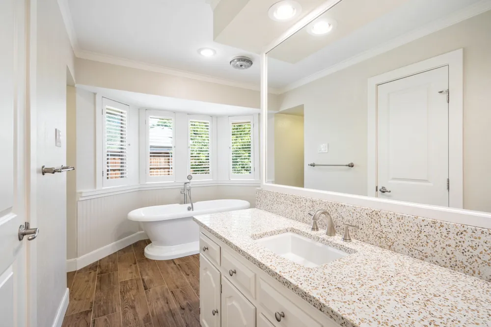 10115 Laingtree Drive Dallas, TX 75243