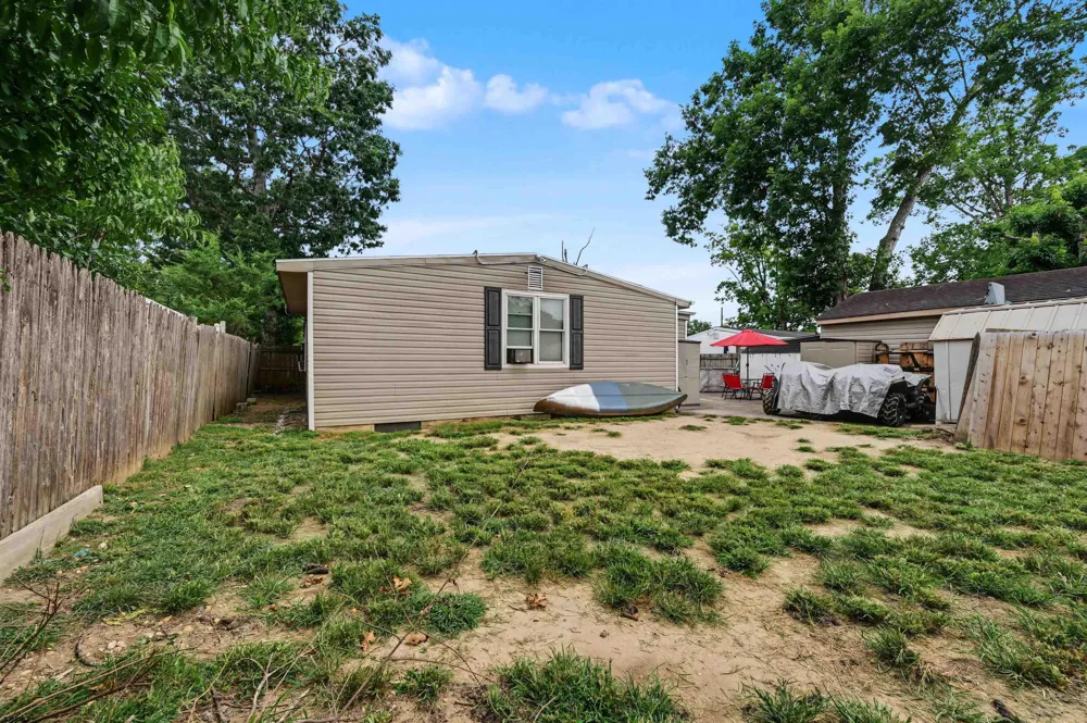 6311 Roberts Ave Mays Landing, NJ 08330
