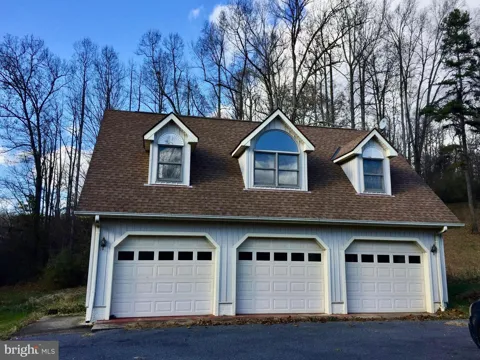 9078 KNOLL RUN LANE
