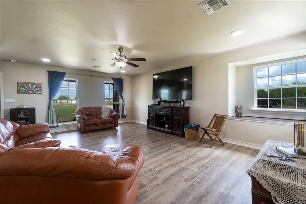 11766 Fm 70 Robstown, TX 78380