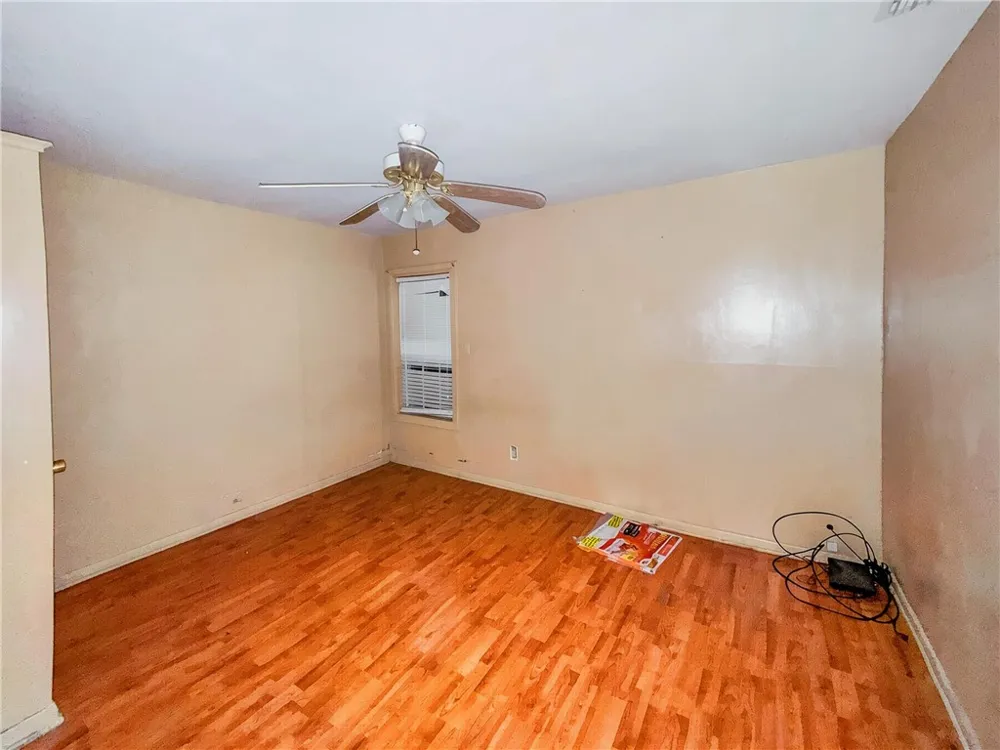 206 Retama Avenue Taft, TX 78390