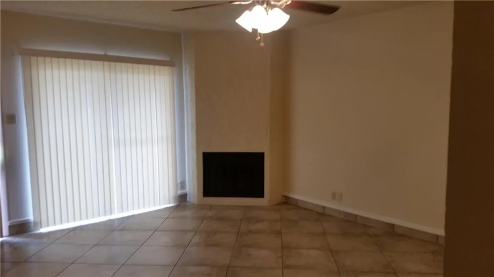 2725 Santa Fe Street #E Corpus Christi, TX 78404