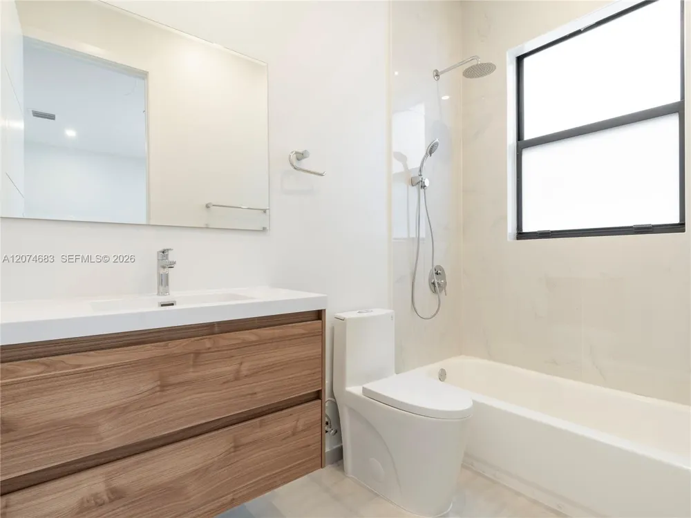 849 SW 29th St Fort Lauderdale, FL 33315