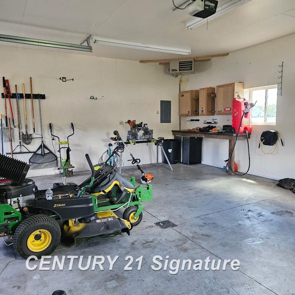3891 Mystic Trail Saginaw Charter Township, MI 48603
