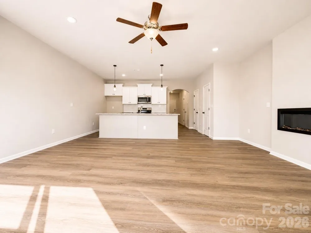 3048 Aberleaf Lane Charlotte, NC 28227