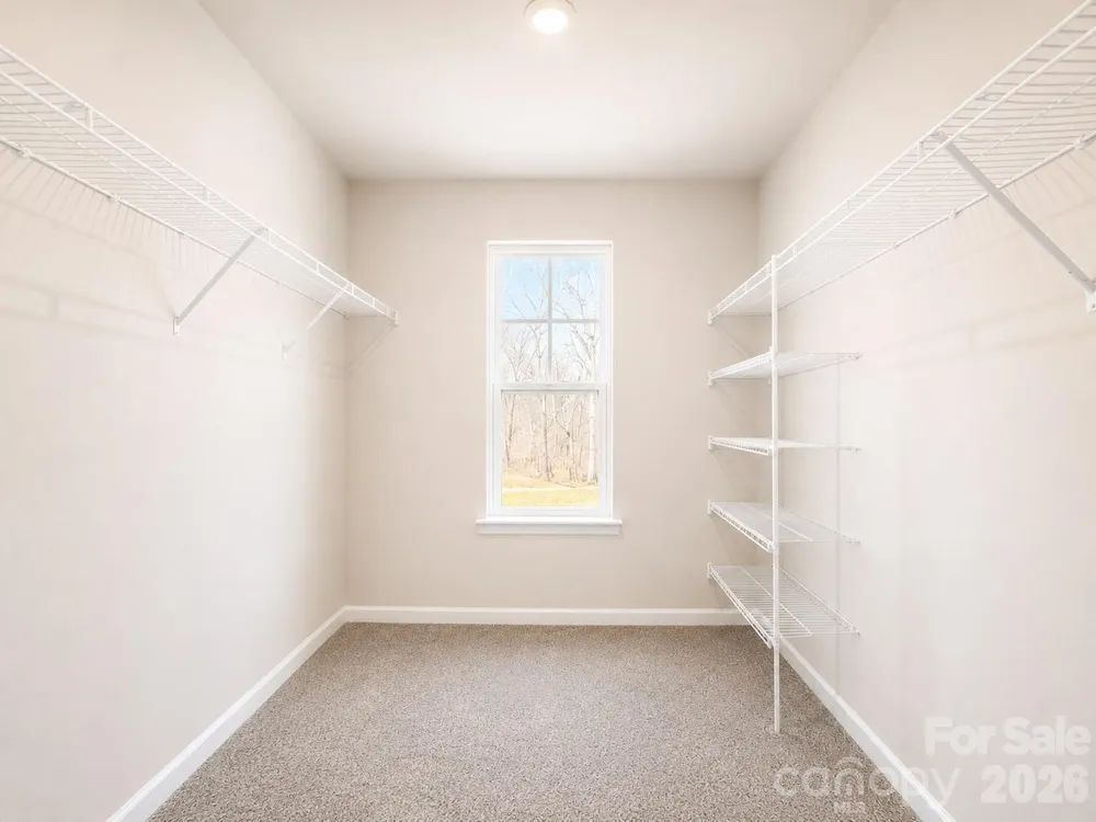 3048 Aberleaf Lane Charlotte, NC 28227