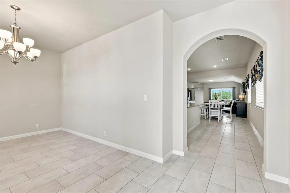 217 White Tail Lane Alvarado, TX 76009