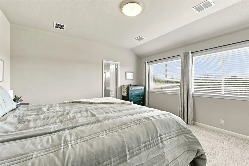 217 White Tail Lane Alvarado, TX 76009