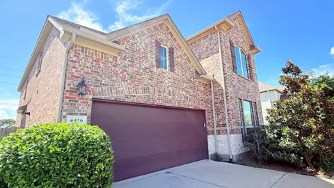 4426 Tumbling Leaf Court