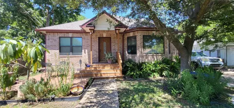 9734 La Vista Drive