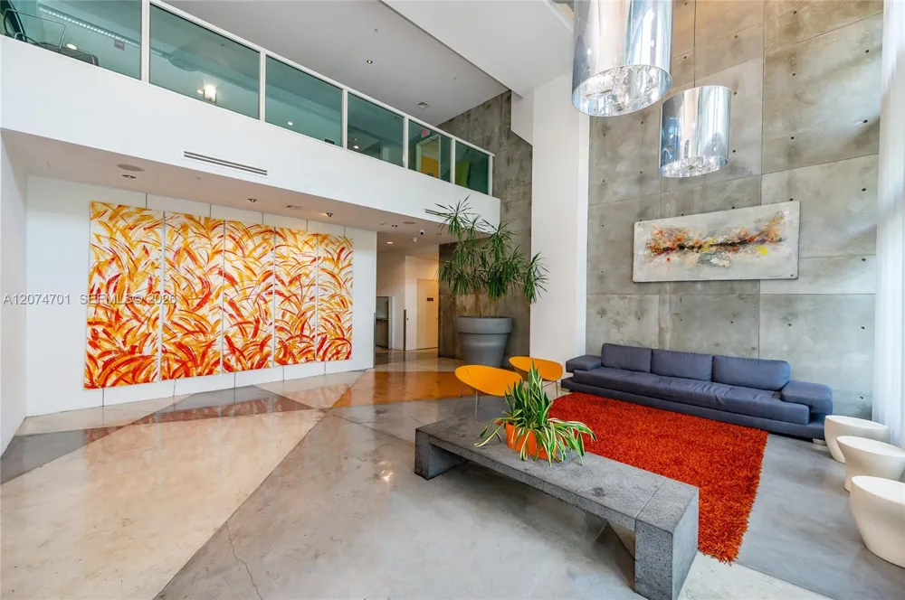 234 NE 3rd St #1703 Miami, FL 33132