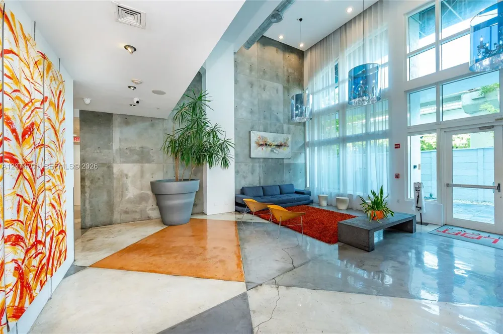234 NE 3rd St #1703 Miami, FL 33132
