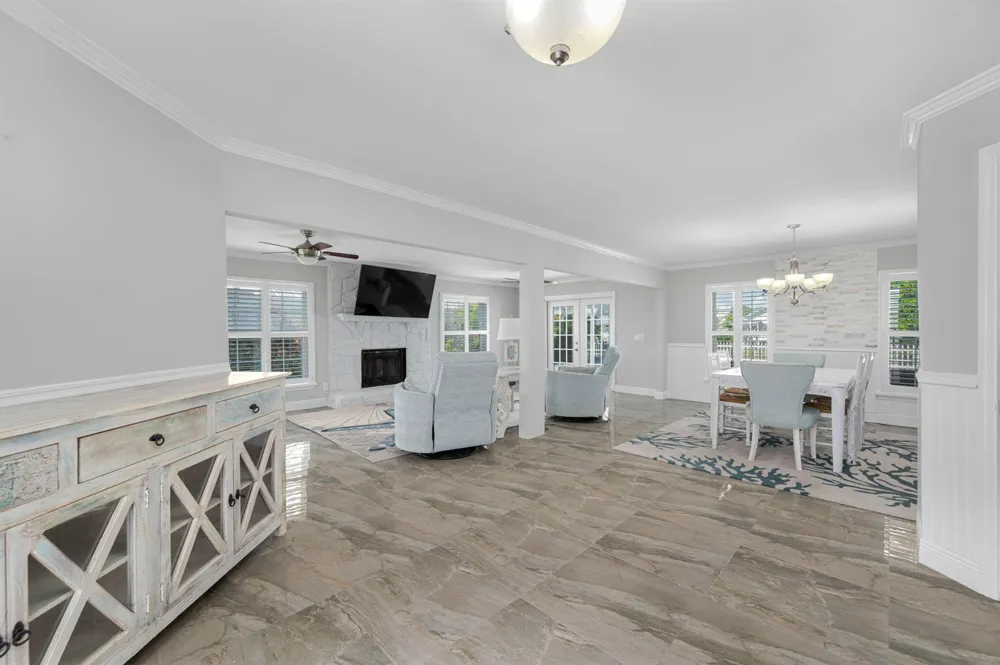 121 Queen Eugenia Court Fort Pierce, FL 34949