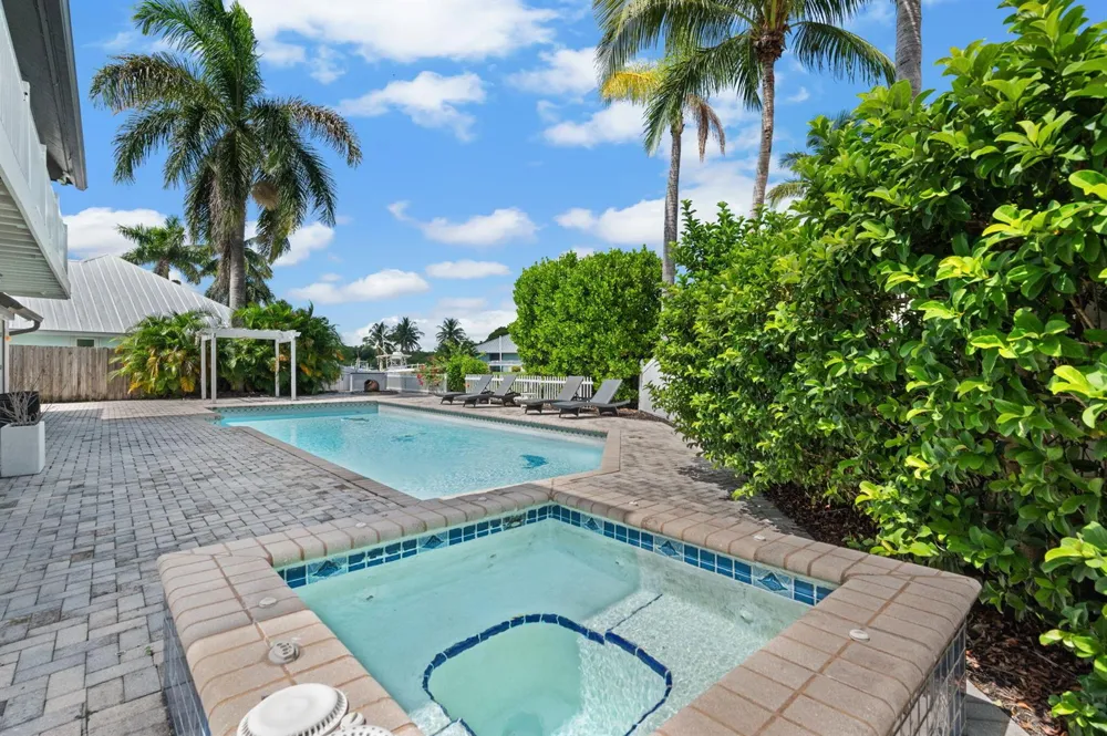 121 Queen Eugenia Court Fort Pierce, FL 34949