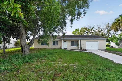 230 SW CHERRYHILL ROAD