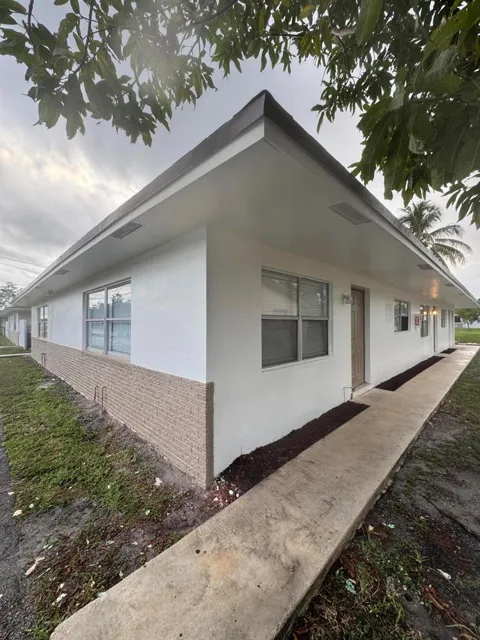 1795 NW 55th Avenue #1