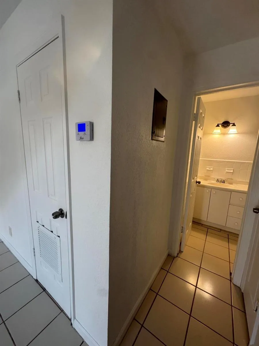 1795 NW 55th Avenue #1 Lauderhill, FL 33313