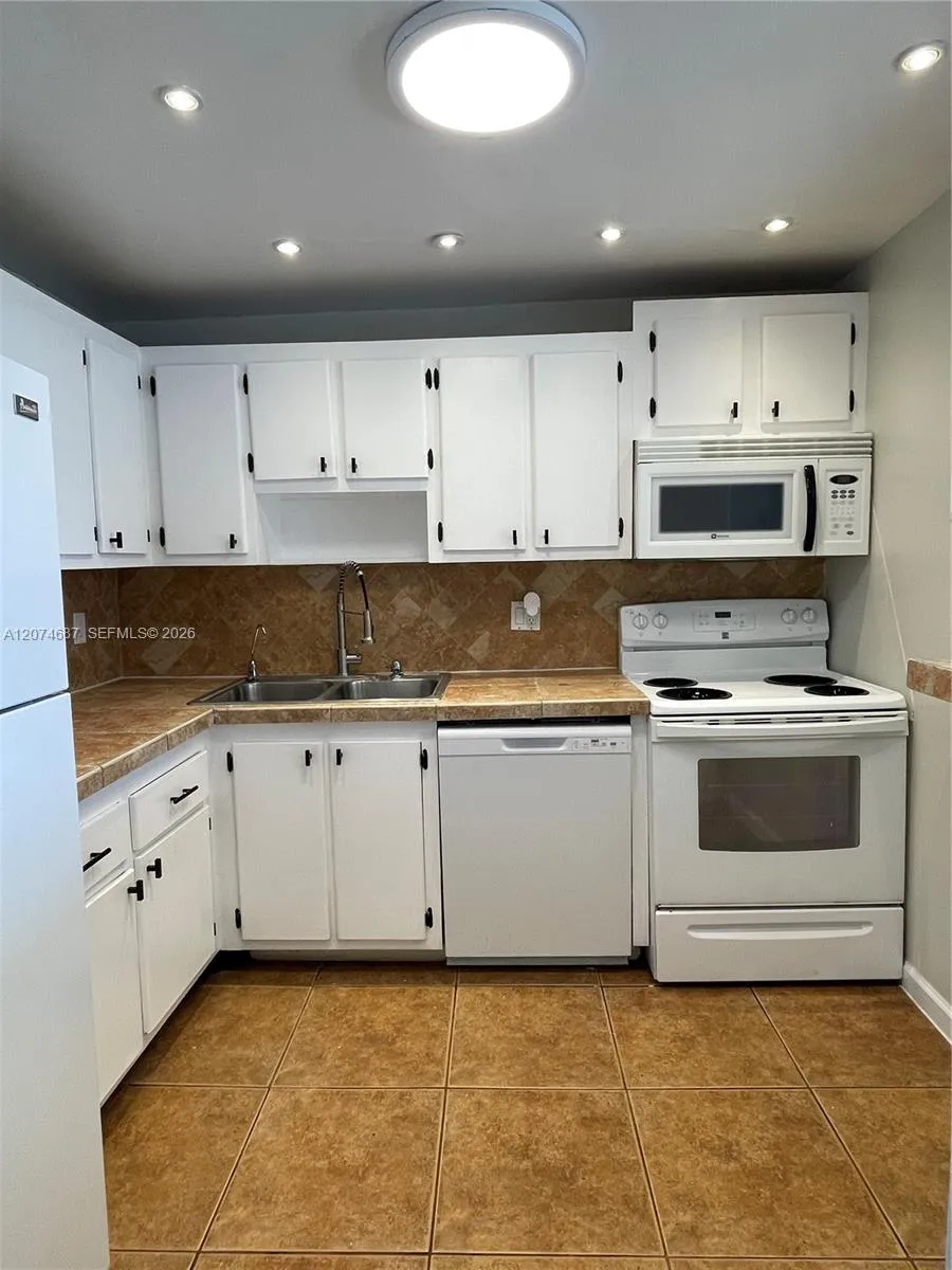 Address Not Shown North Miami Beach, FL 33160