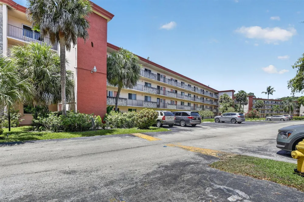 1103 NW 58th Terrace #420 Sunrise, FL 33313