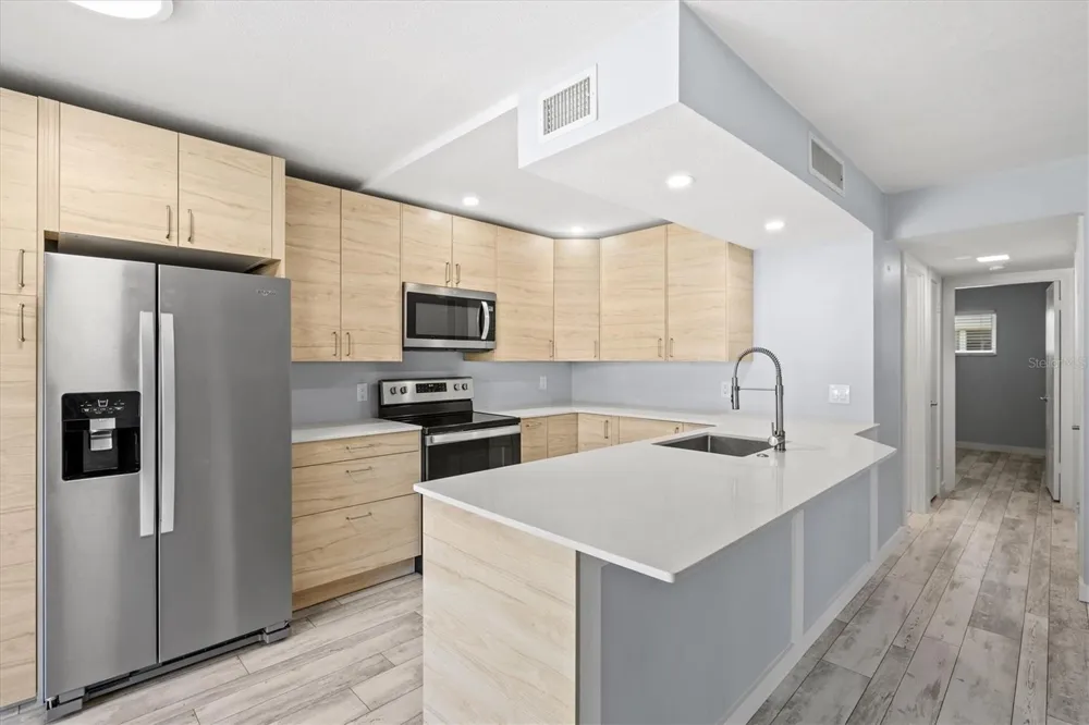 4035 S SCHOOL AVENUE #C5 Sarasota, FL 34231