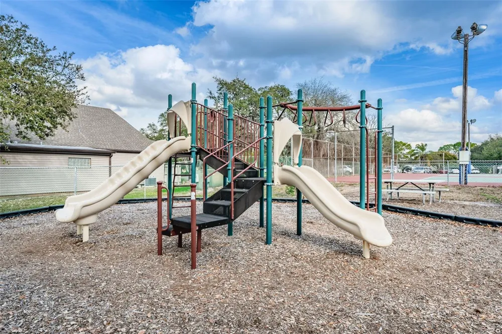 8136 GOLF CLUB COURT Hudson, FL 34667