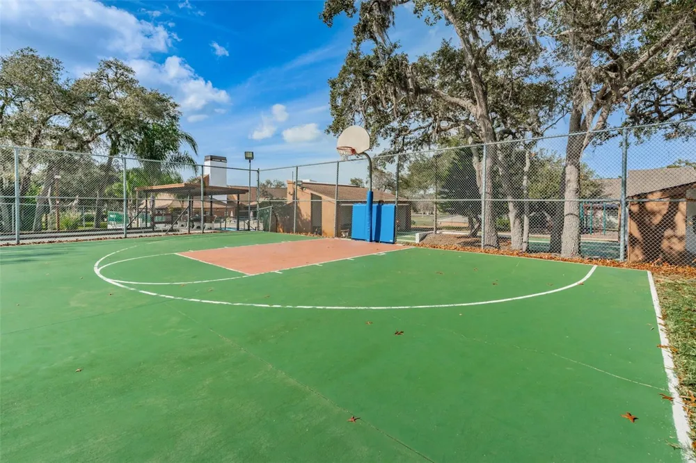 8136 GOLF CLUB COURT Hudson, FL 34667