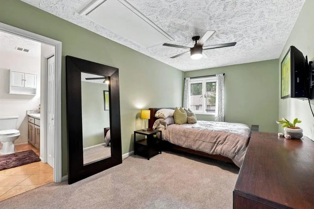 3249 Clairmont North NE Brookhaven, GA 30329