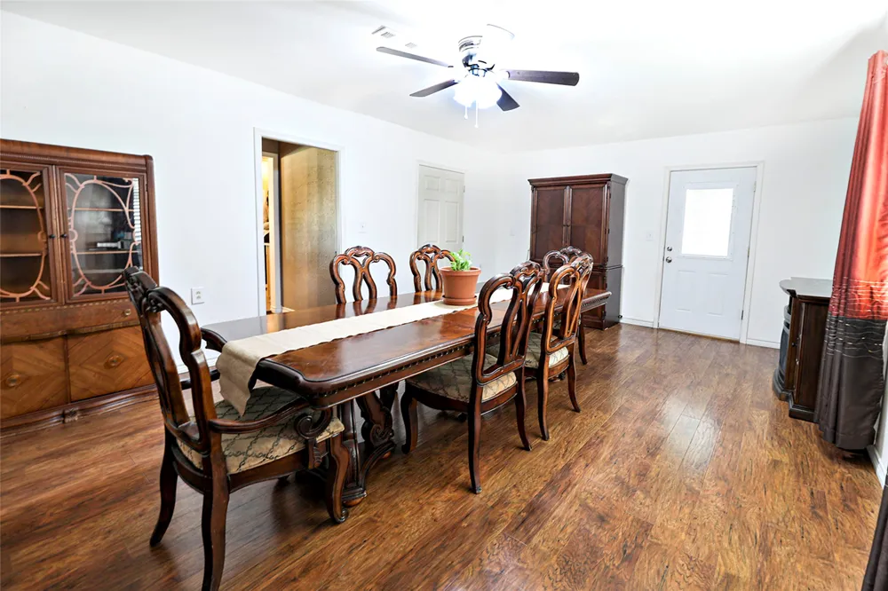 251 Alicia Street Bowie, TX 76230