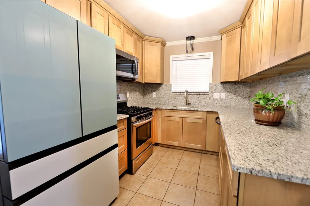 251 Alicia Street Bowie, TX 76230