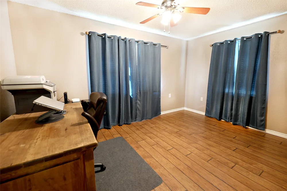 251 Alicia Street Bowie, TX 76230