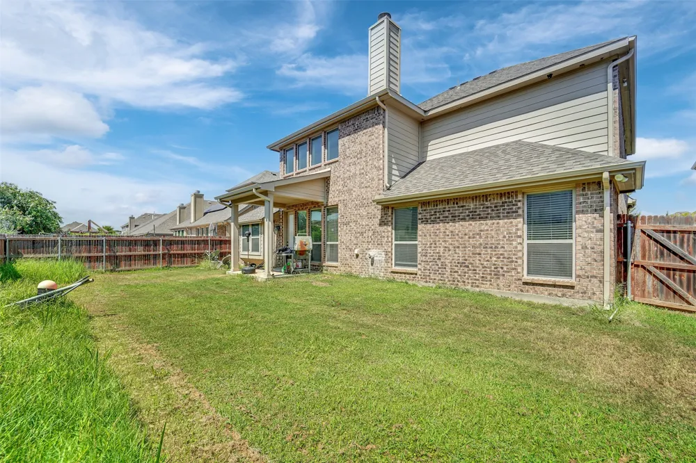 2743 Chimney Rock Road Burleson, TX 76028