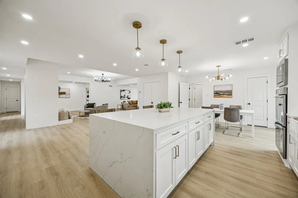 3401 Valley View Lane Garland, TX 75043