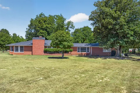 1566 State Highway 7 W