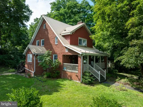 244 W PINE GROVE ROAD
