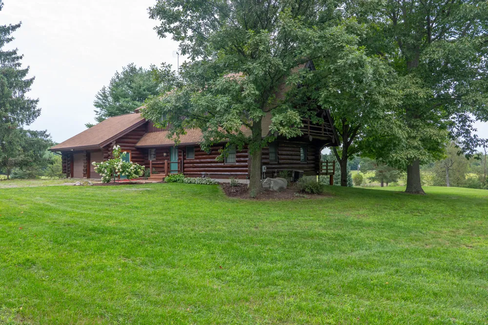 12680 Day Road Hudson, MI 49247