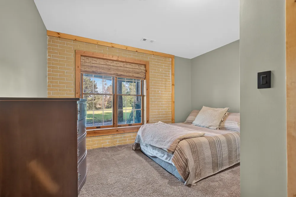 12680 Day Road Hudson, MI 49247