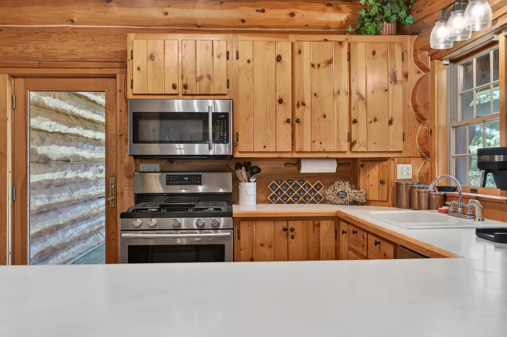 12680 Day Road Hudson, MI 49247