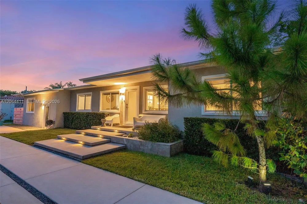 831 NE 109th St Biscayne Park, FL 33161