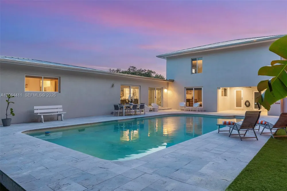 831 NE 109th St Biscayne Park, FL 33161