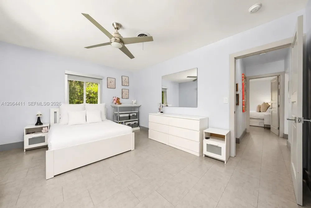 831 NE 109th St Biscayne Park, FL 33161