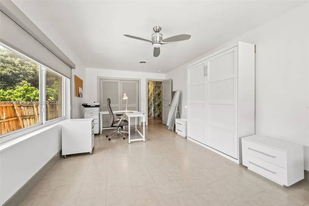 831 NE 109th St Biscayne Park, FL 33161