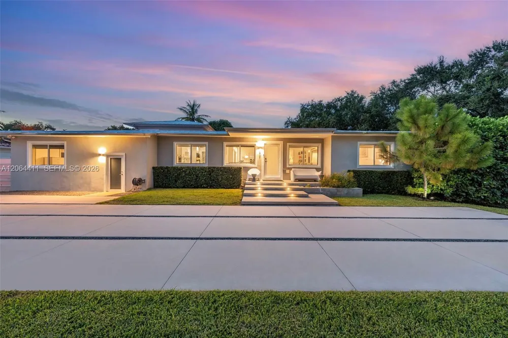 831 NE 109th St Biscayne Park, FL 33161