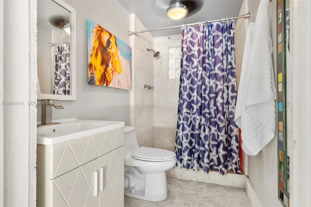831 NE 109th St Biscayne Park, FL 33161