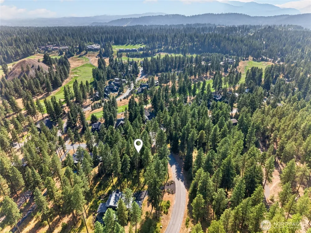 1051 Steam Gin Loop Cle Elum, WA 98922