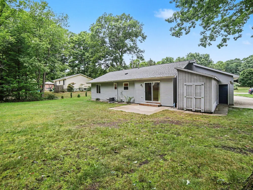 7079 W Decker Road Hamlin Township, MI 49431