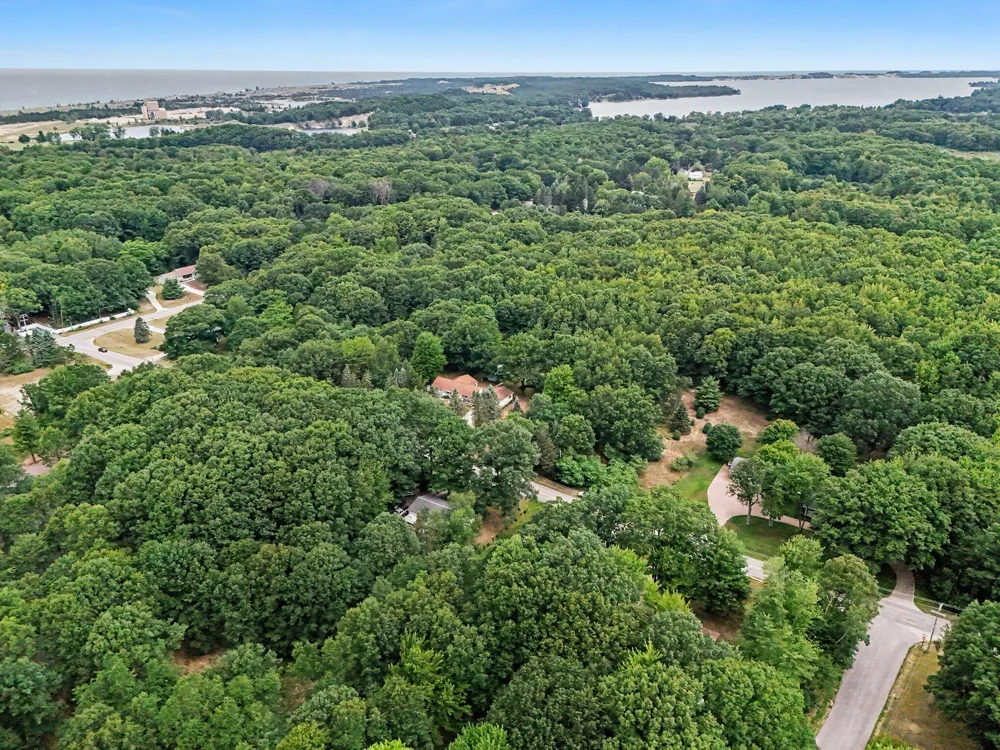 7079 W Decker Road Hamlin Township, MI 49431